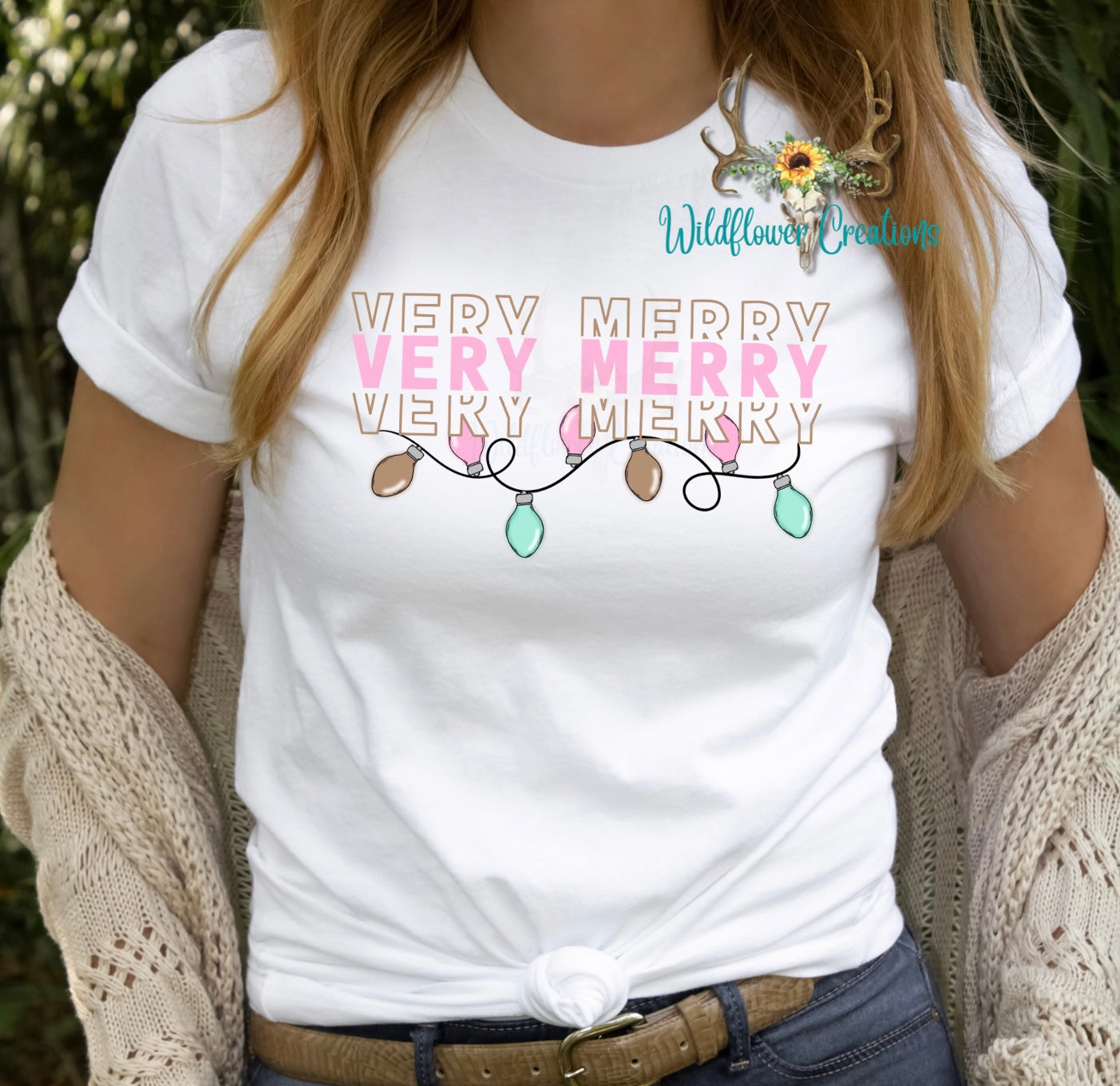 Very Merry tee